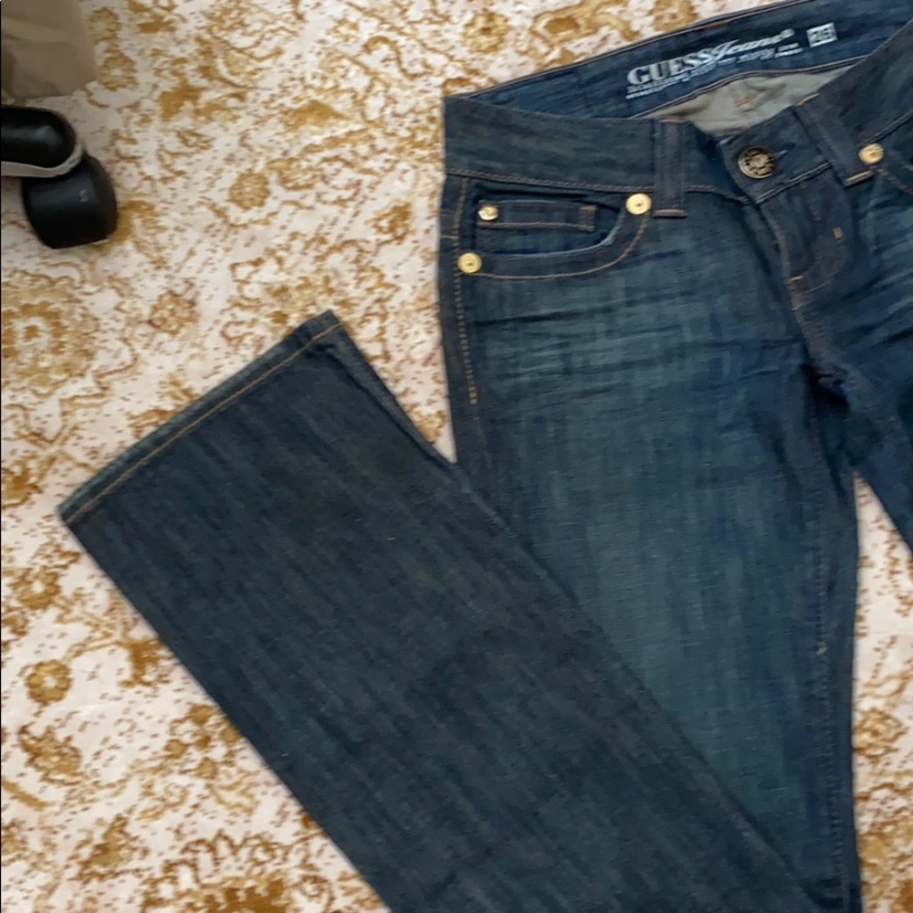 Guess Jeans - Picture 4 of 7